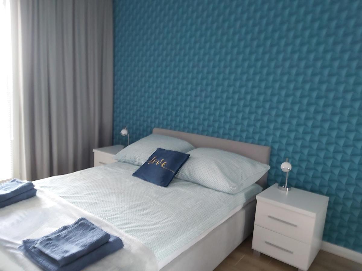 Spectrum Super Vip Free Parking Gdansk Exterior foto